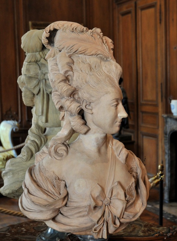 Madame de Luzy of the Comedie Francais: Yet Another Actress with a Bust 